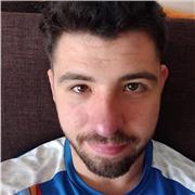 Soy una persona aplicada, que si se propome algo lo consigue.
